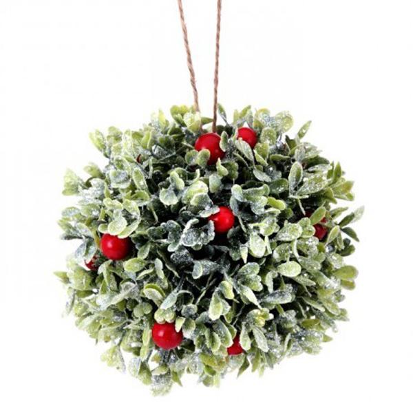 Boxwood Berry Kissing Ball - 5in