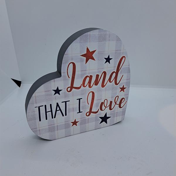 Decor Patriotic Heart Land That I Love